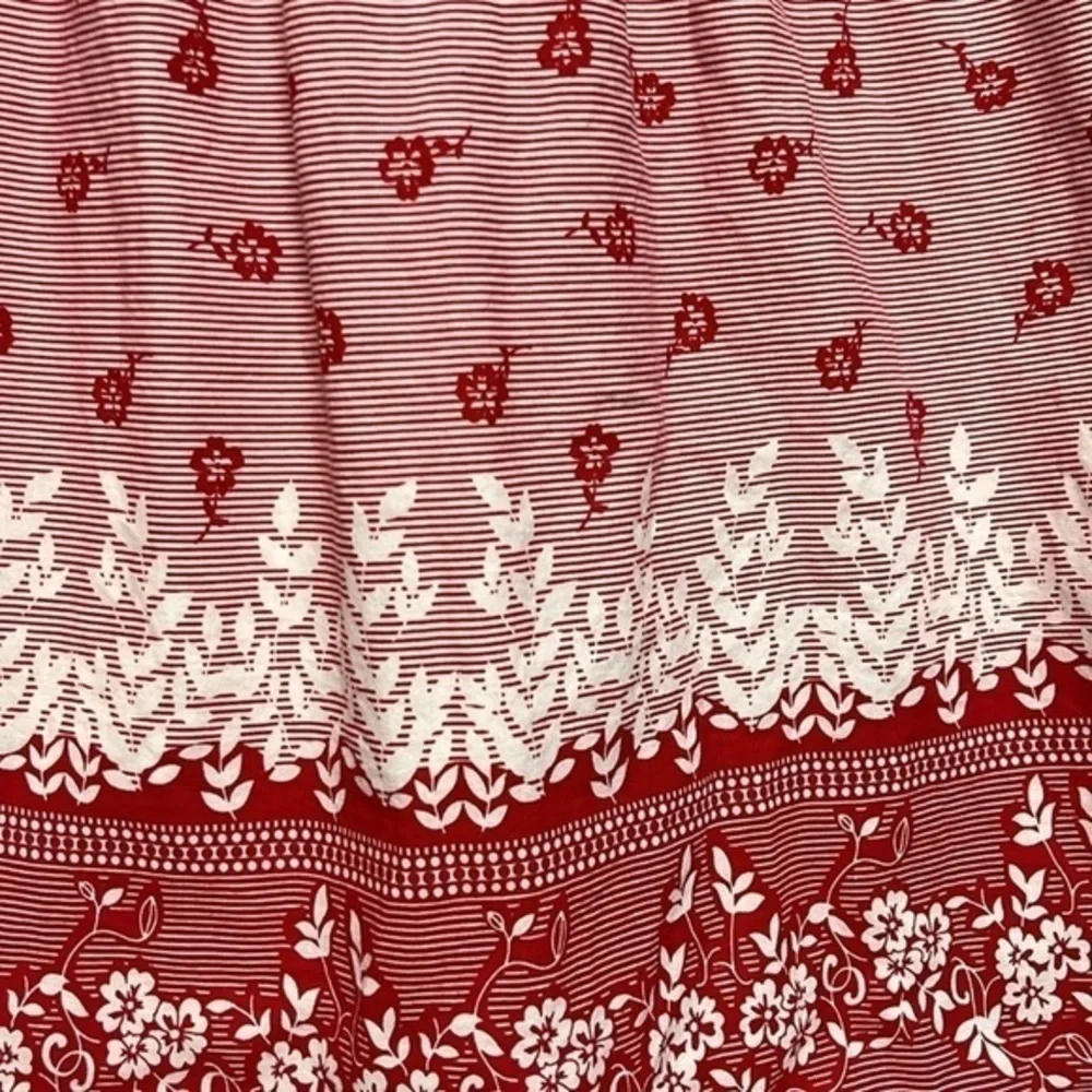 Oshkosh red and white floral‎ cotton strap sundress size 5 kids
